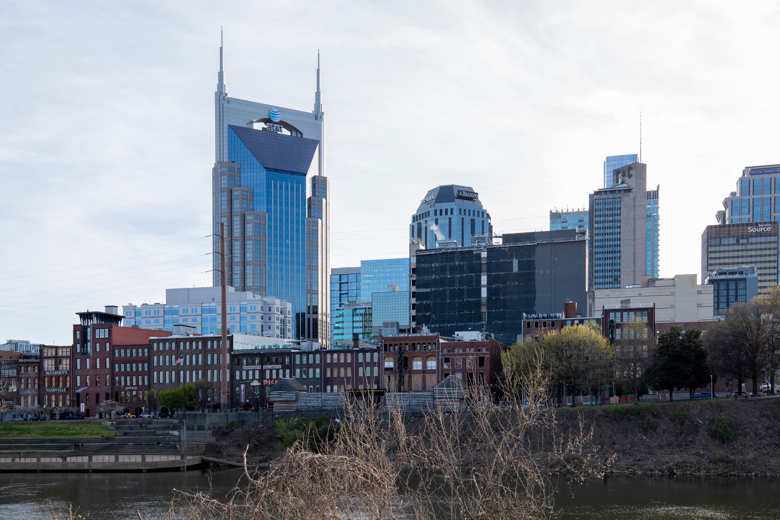 View of Nashville's iconic AT&T Building and downtown skyline.